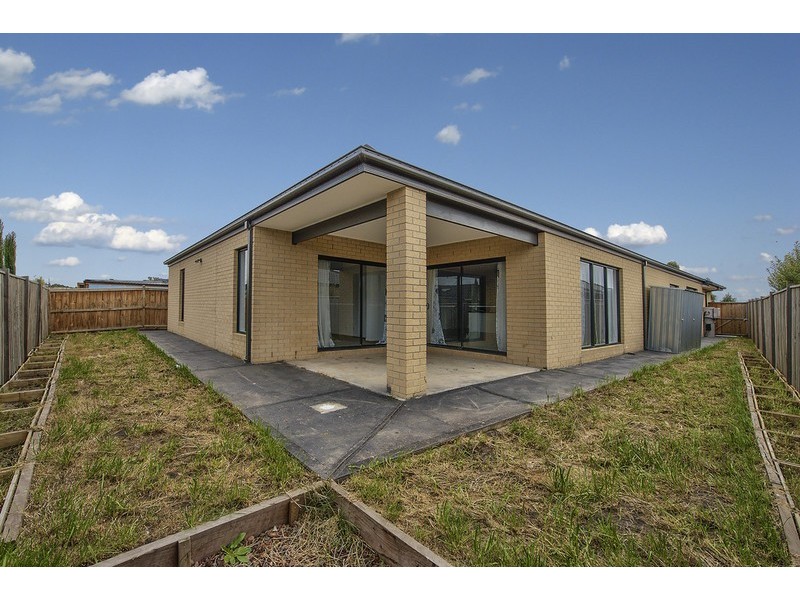 21 Renaissance Boulevard, Mernda VIC 3754
