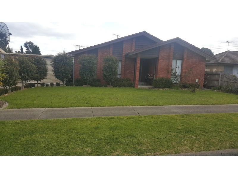 2 Whitfield Court, Mill Park VIC 3082