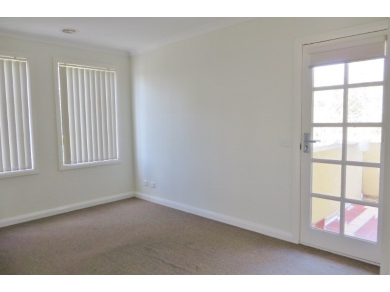 1/11 Payne Place, South Morang VIC 3752