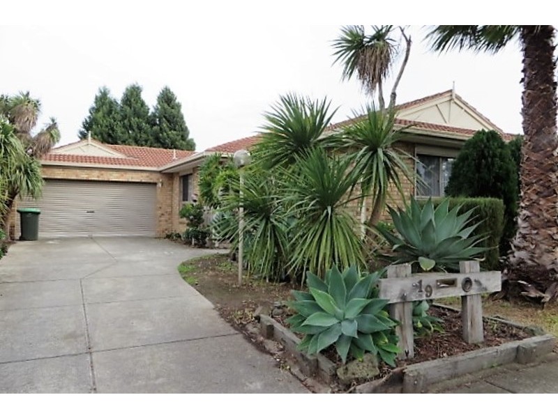 19 Carroll Crescent, Mill Park VIC 3082