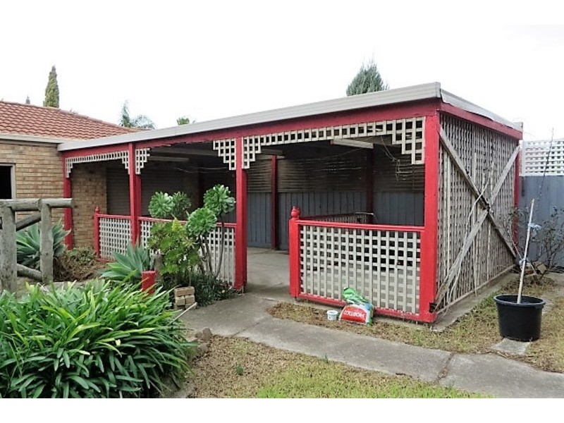 19 Carroll Crescent, Mill Park VIC 3082