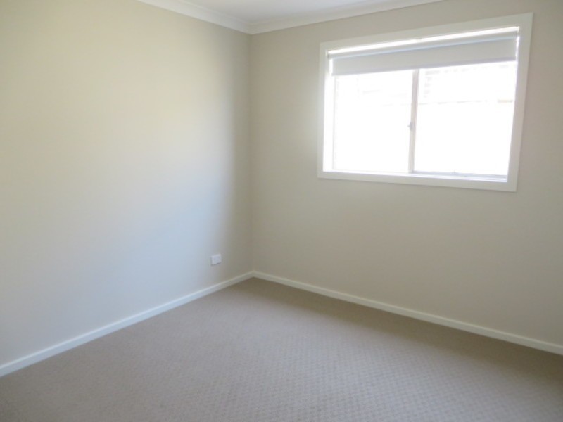 42 Sissinghurst Parade, Mernda VIC 3754