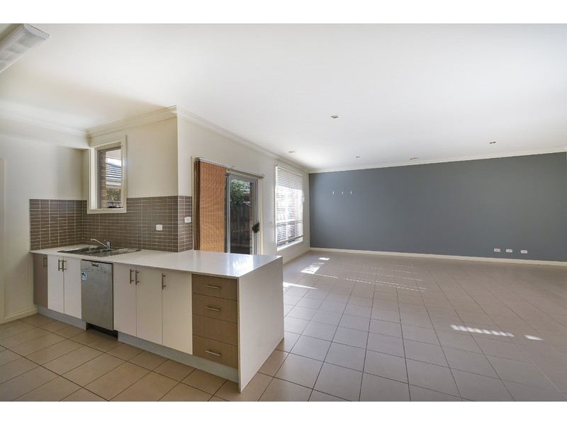 6/5 Cobb Street, South Morang VIC 3752