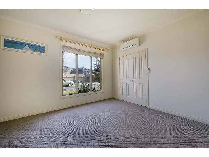 6/5 Cobb Street, South Morang VIC 3752