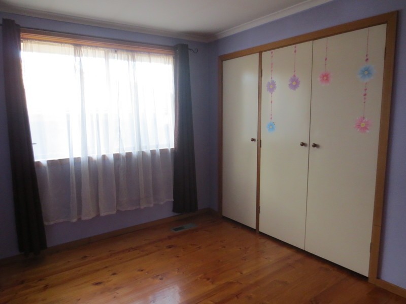 6 Pickworth Drive, Mill Park VIC 3082