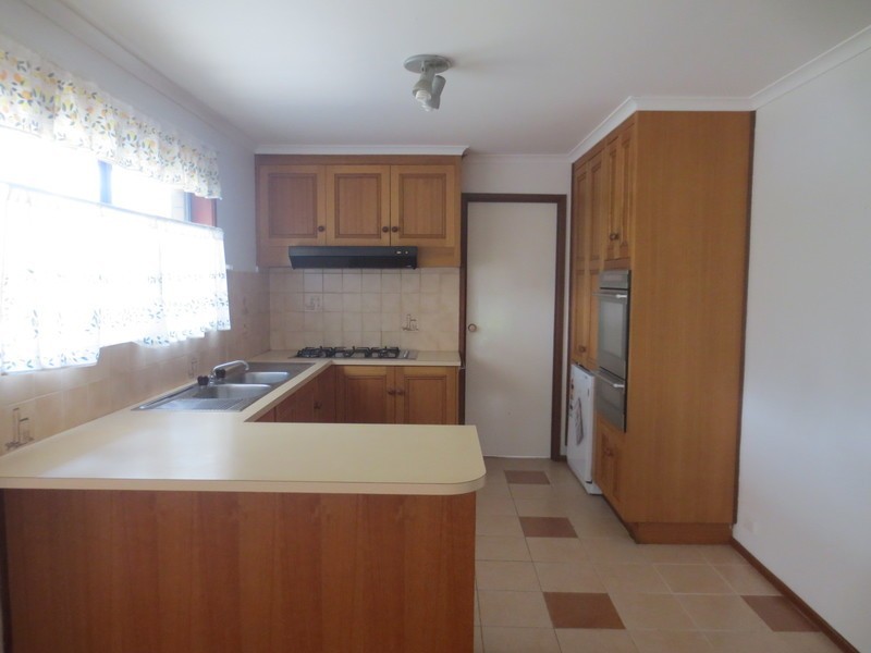 4 Durban Court, Epping VIC 3076