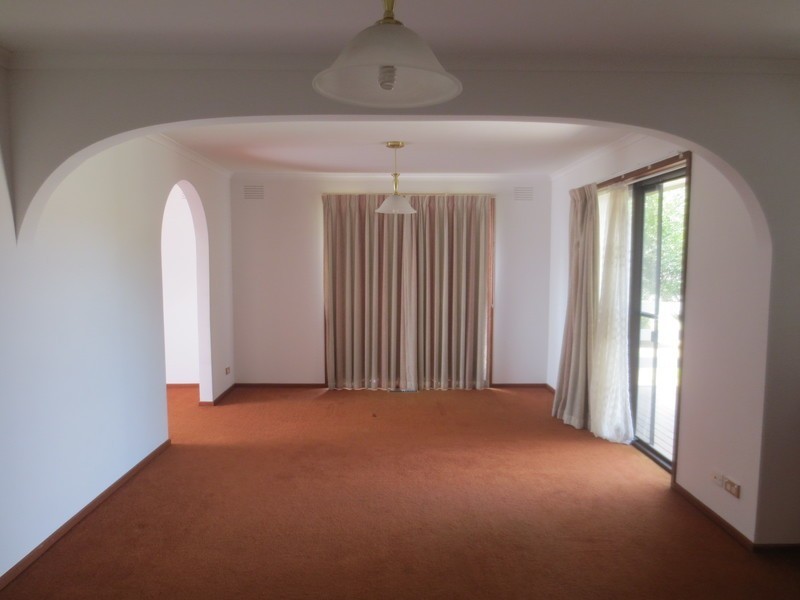 4 Durban Court, Epping VIC 3076