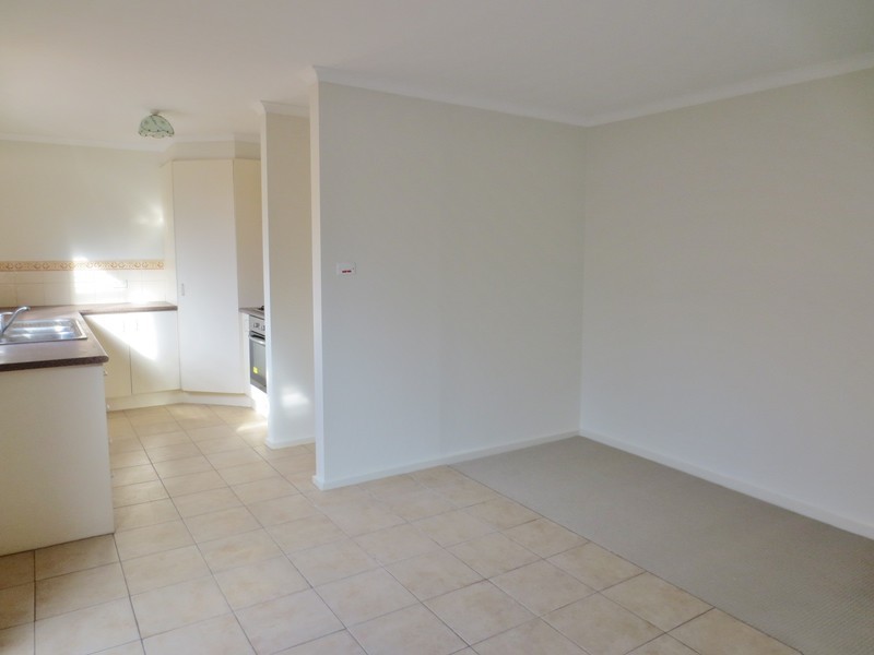 2/30 Bamfield Road, Heidelberg Heights VIC 3081