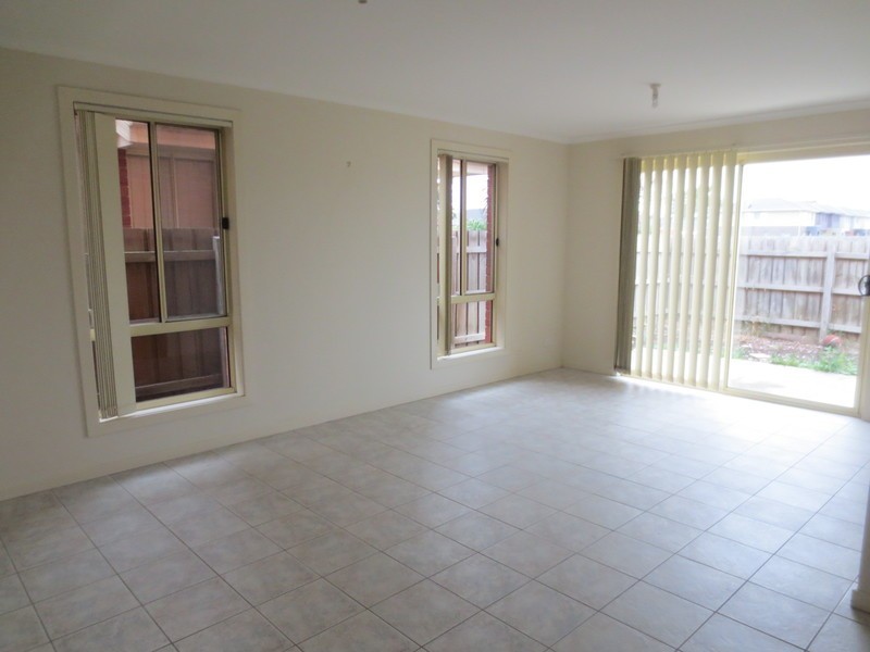 31 Pace Circuit, South Morang VIC 3752
