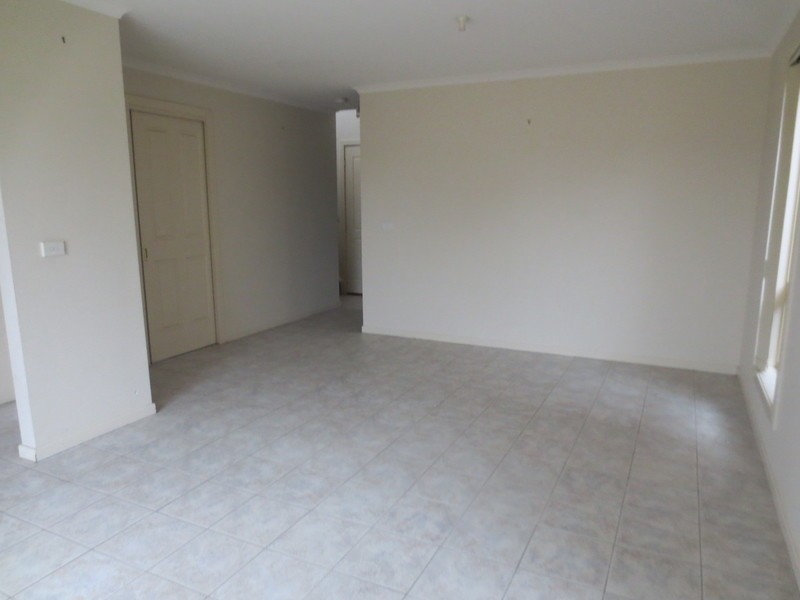 31 Pace Circuit, South Morang VIC 3752