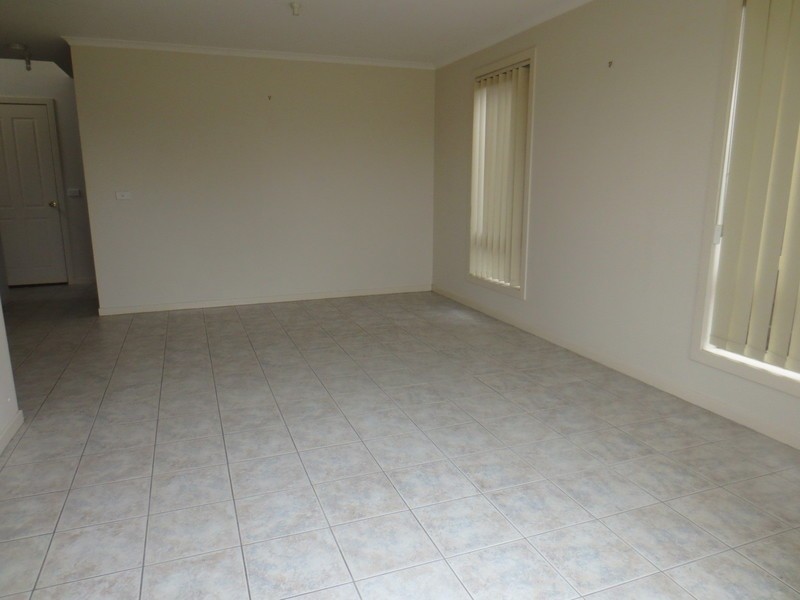 31 Pace Circuit, South Morang VIC 3752