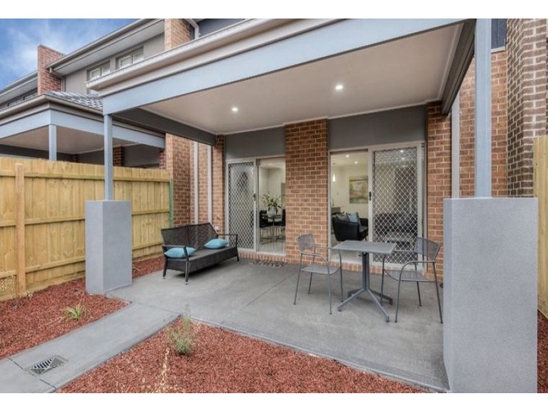 2/35 Gordons Road, South Morang VIC 3752