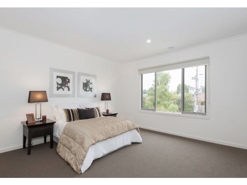 14/35 Gordons Road, South Morang VIC 3752