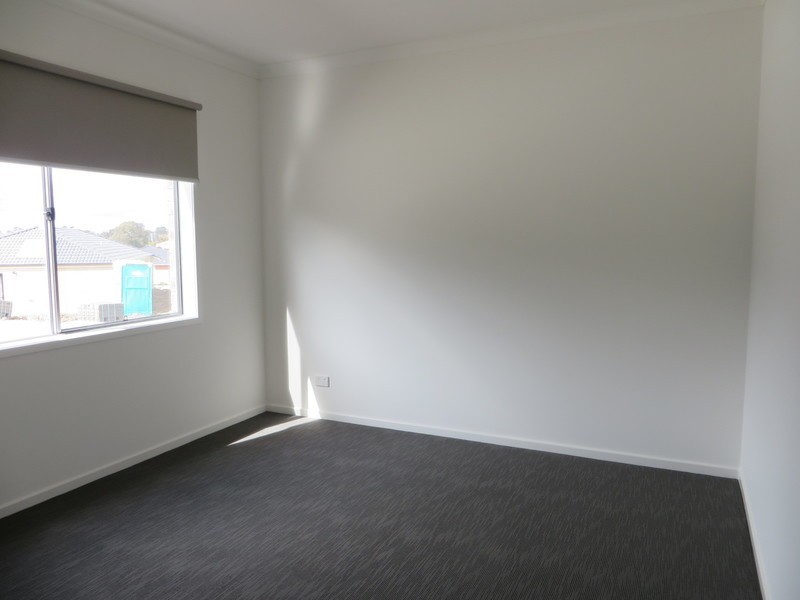 6 Witchazel Drive, South Morang VIC 3752