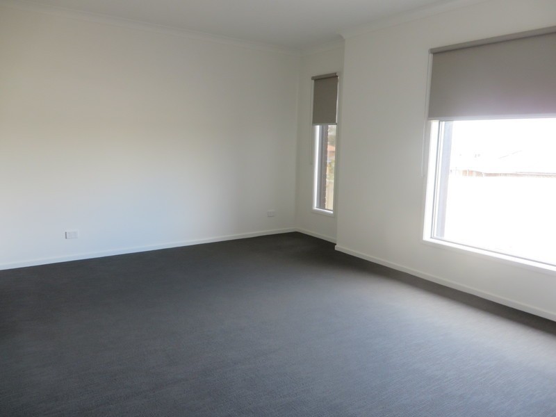 6 Witchazel Drive, South Morang VIC 3752