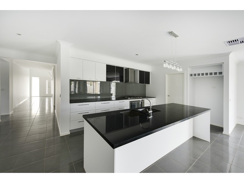 21 Renaissance Boulevard, Mernda VIC 3754