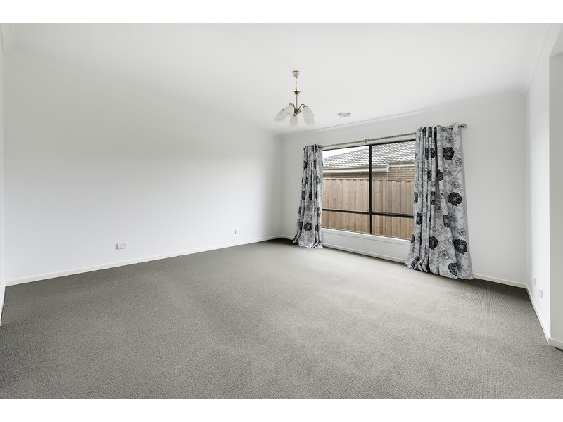 21 Renaissance Boulevard, Mernda VIC 3754
