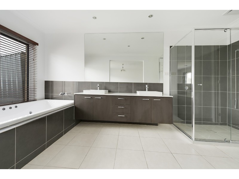 21 Renaissance Boulevard, Mernda VIC 3754