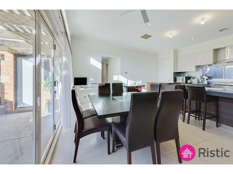 8 Efficient Street, Epping VIC 3076