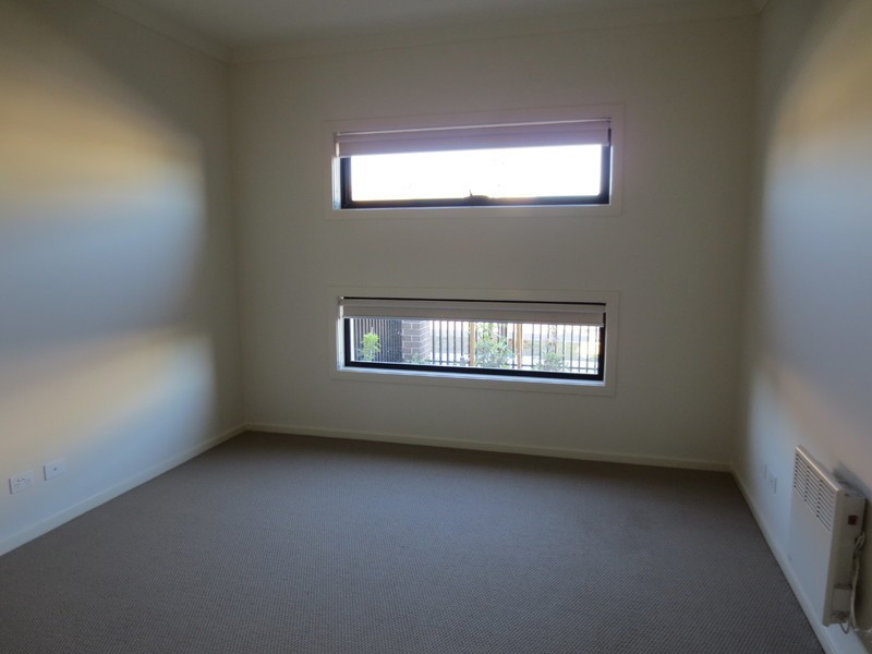 9 Pontoon Street, Lalor VIC 3075