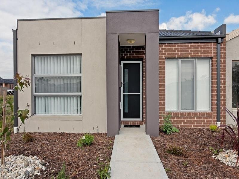 2 Deliza Walk, South Morang VIC 3752