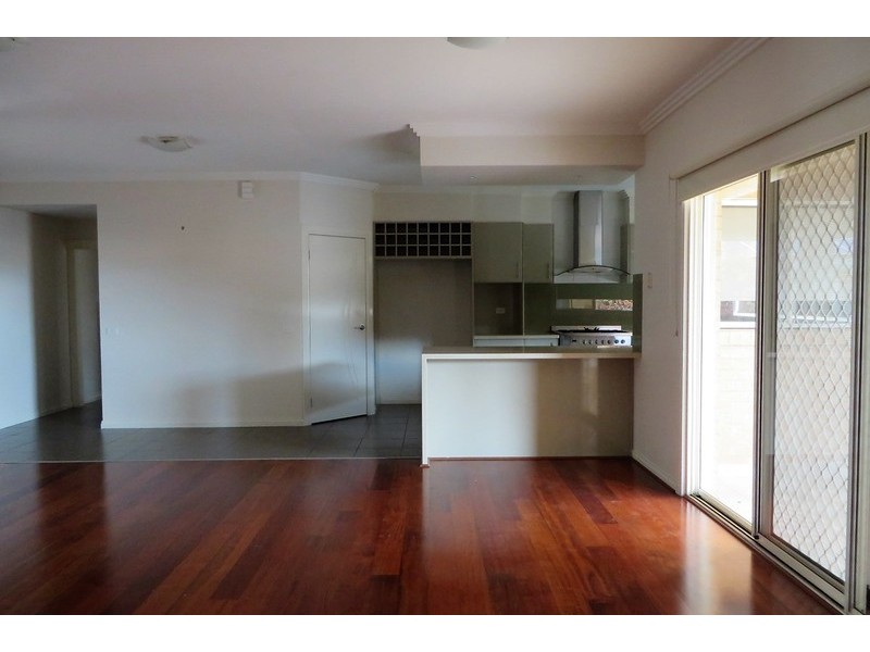 10 Prilep Heights, Lalor VIC 3075