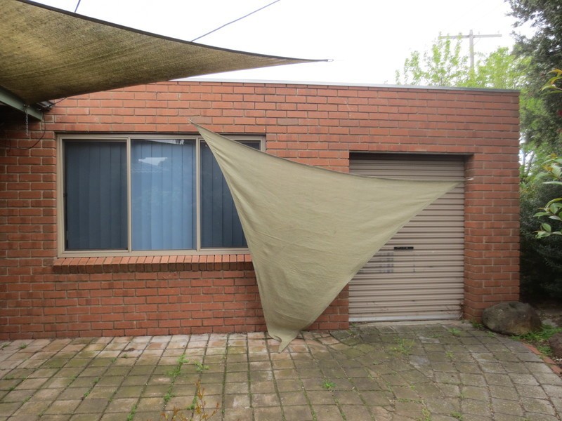84 Dalton Road, Thomastown VIC 3074