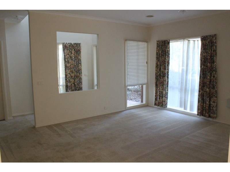 17 Cuckoo Street, South Morang VIC 3752