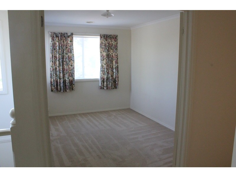 17 Cuckoo Street, South Morang VIC 3752