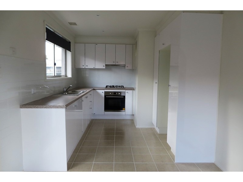 1/207 Darebin Drive, Lalor VIC 3075