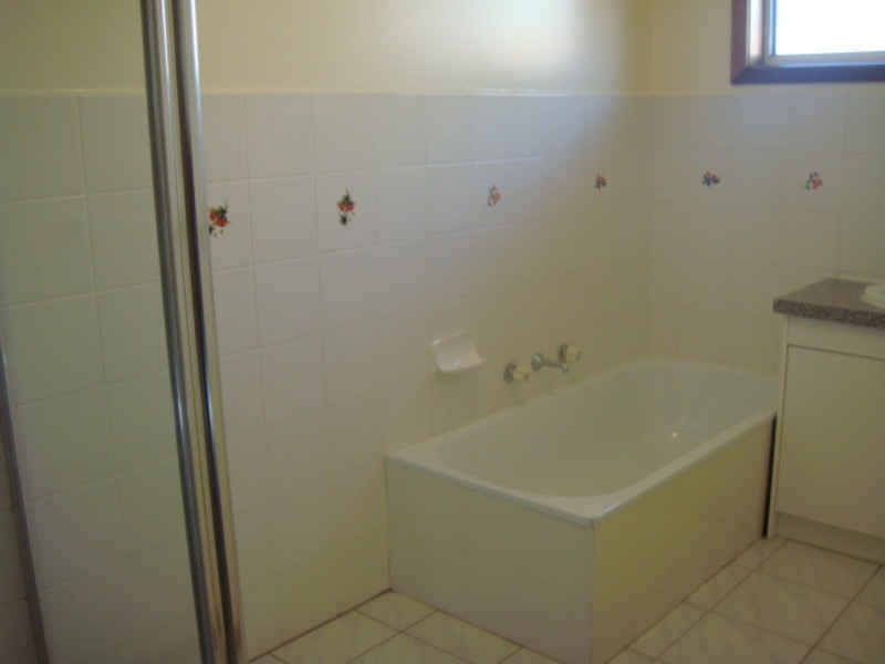 8 Supply Drive, Epping VIC 3076