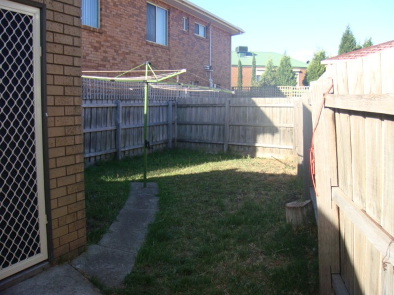 8 Supply Drive, Epping VIC 3076