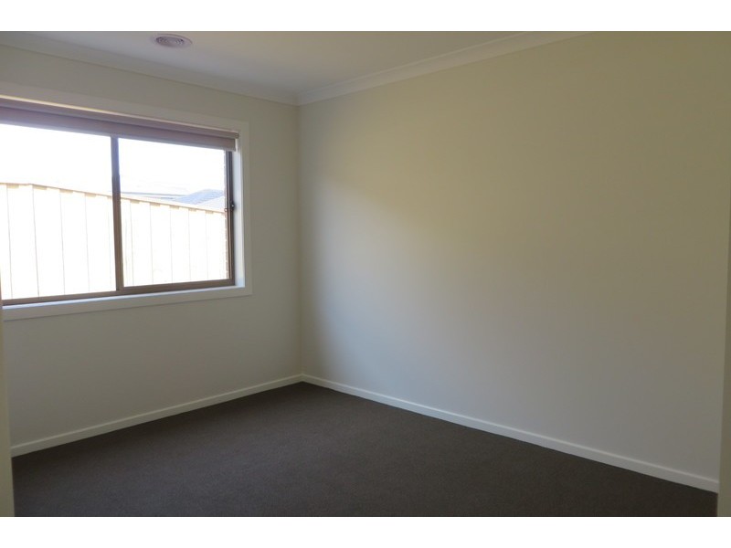 19 Belloza Way, Mernda VIC 3754