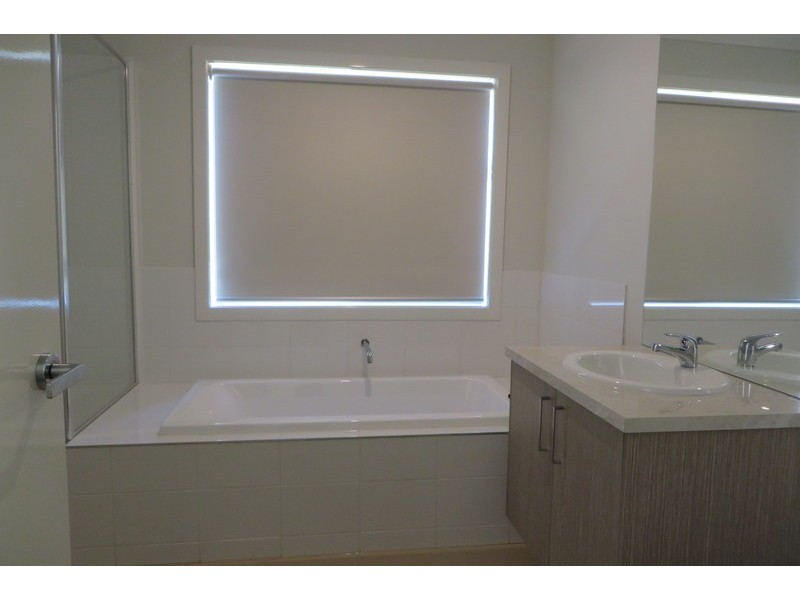 19 Belloza Way, Mernda VIC 3754