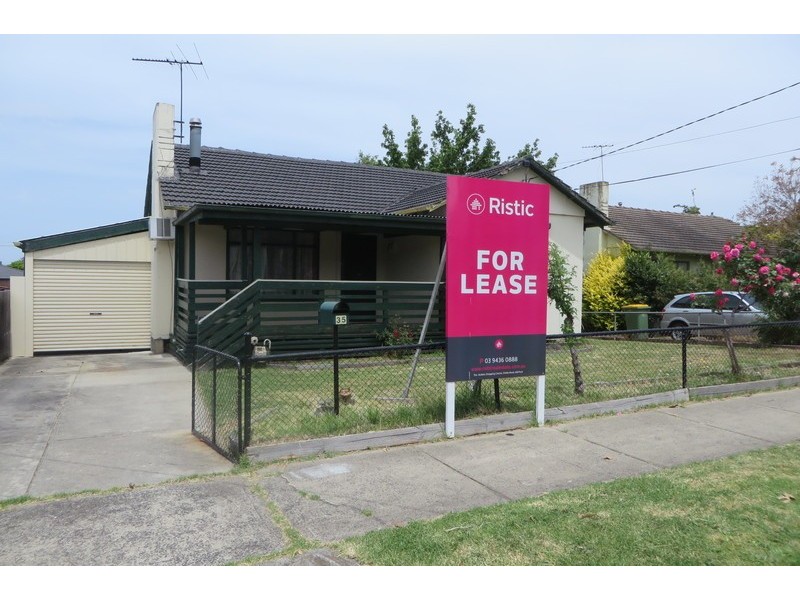 35 Clingin Street, Reservoir VIC 3073