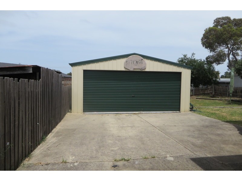 35 Clingin Street, Reservoir VIC 3073