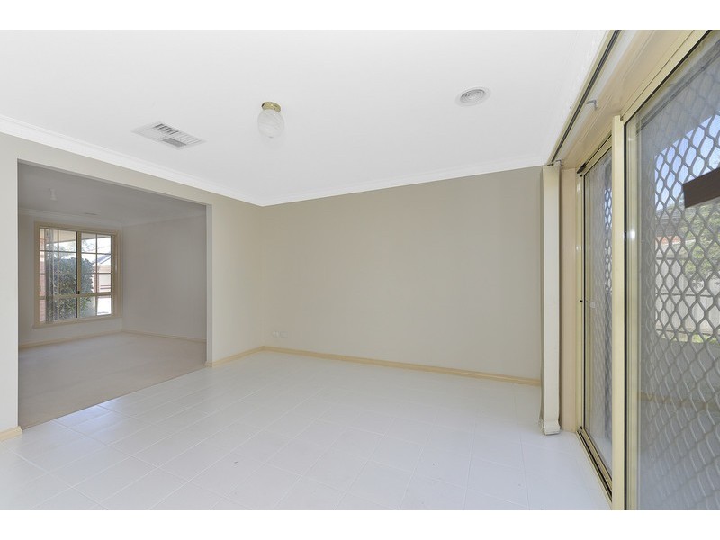 6/7 Houston Street, Epping VIC 3076
