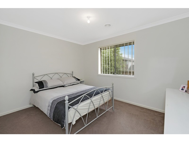 16 Faithful Way, Doreen VIC 3754