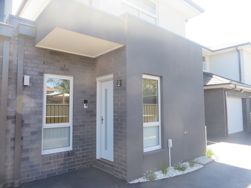 2/26 Valencia Street, Glenroy VIC 3046
