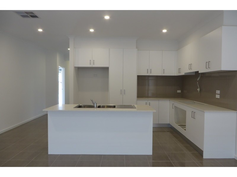 57 Kerrabee Drive, Mernda VIC 3754