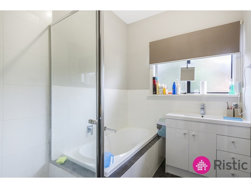 1/21 Ethel Avenue, Lalor VIC 3075