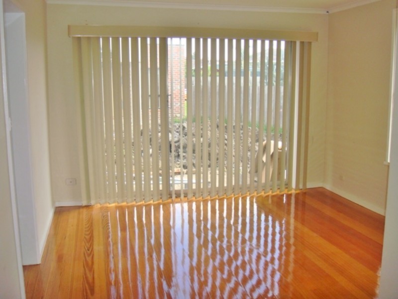 1/281 Dalton Road, Lalor VIC 3075