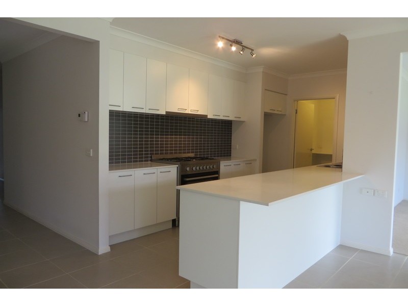 11 Elloura Avenue, Wollert VIC 3750