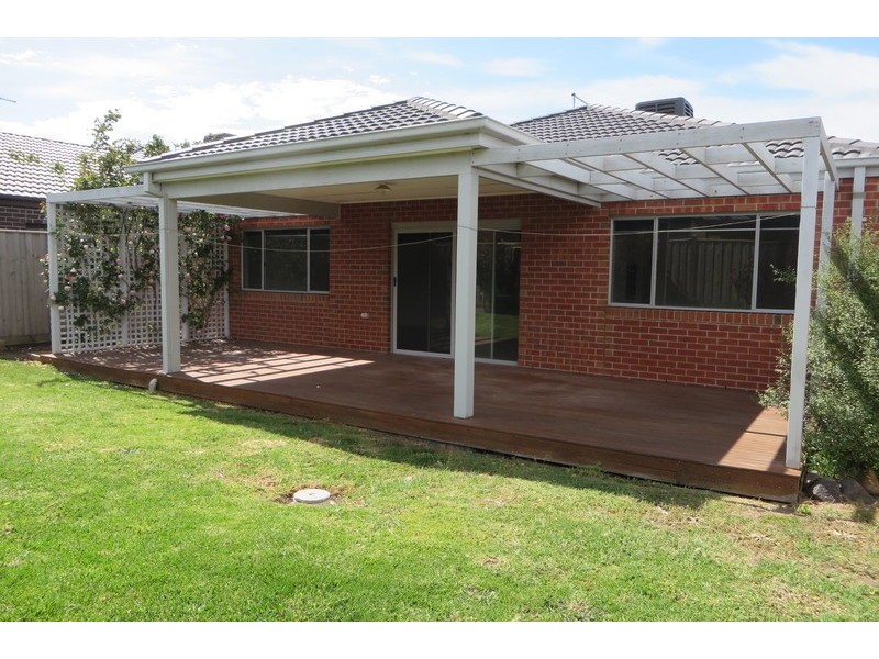 11 Elloura Avenue, Wollert VIC 3750