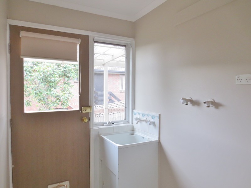 9 Hawkes Drive, Mill Park VIC 3082