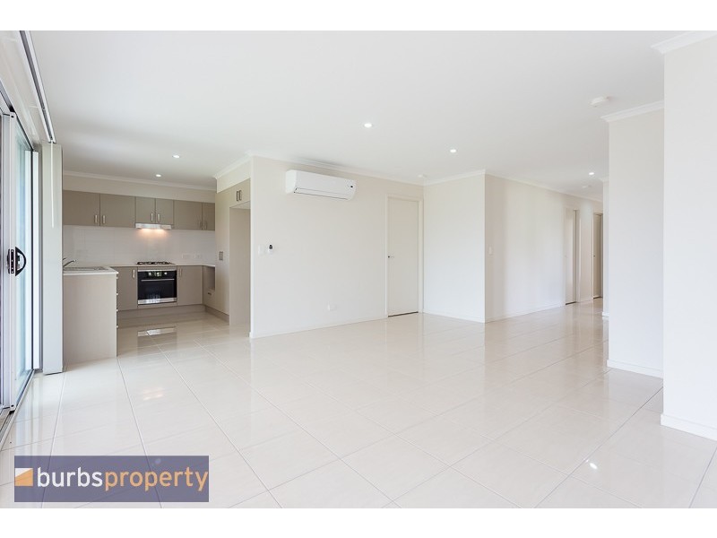 Duplex 2/85 Wagner Road, Griffin QLD 4503