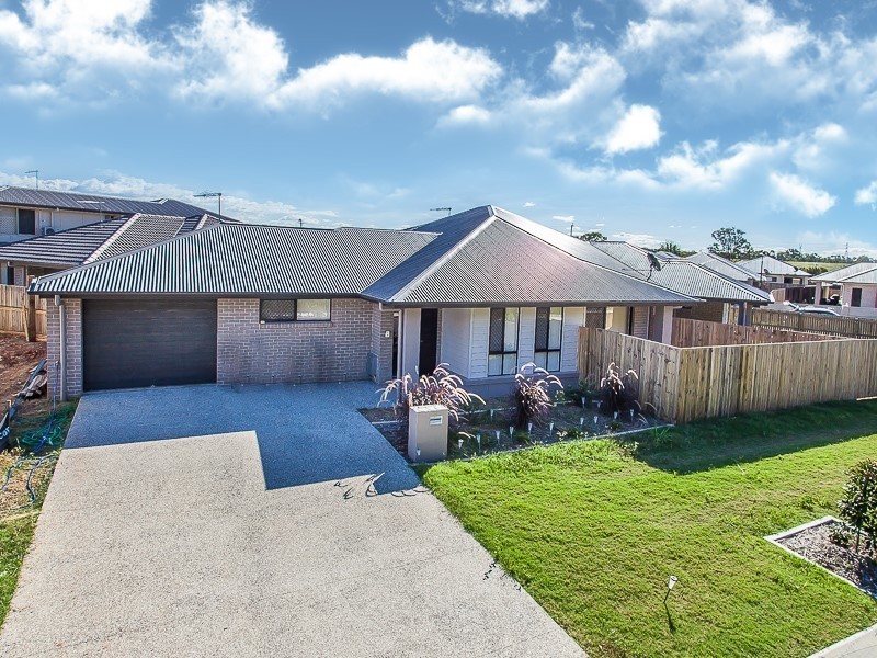 Duplex Lot 48 Wedgetail Court, Griffin QLD 4503