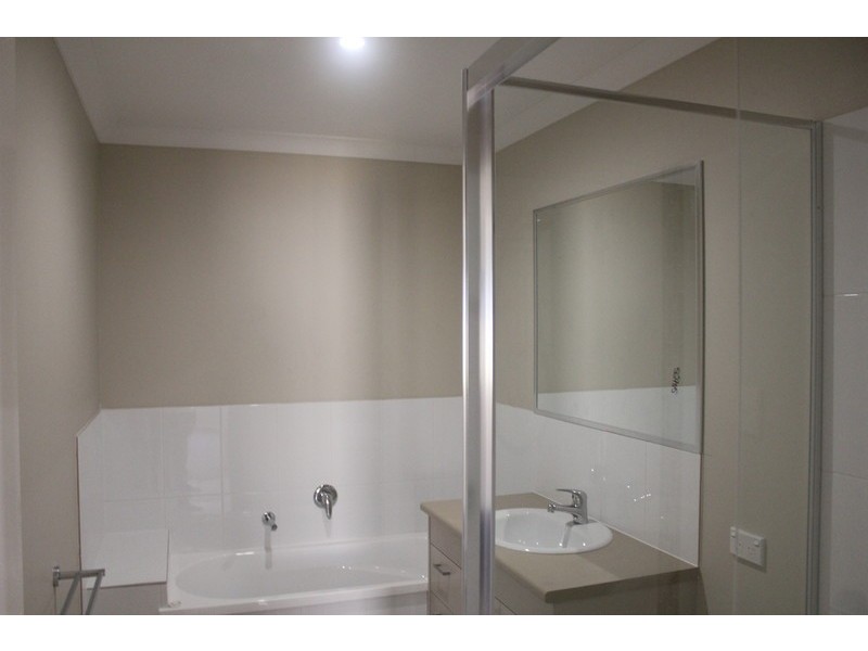 Duplex Lot 48 Wedgetail Court, Griffin QLD 4503