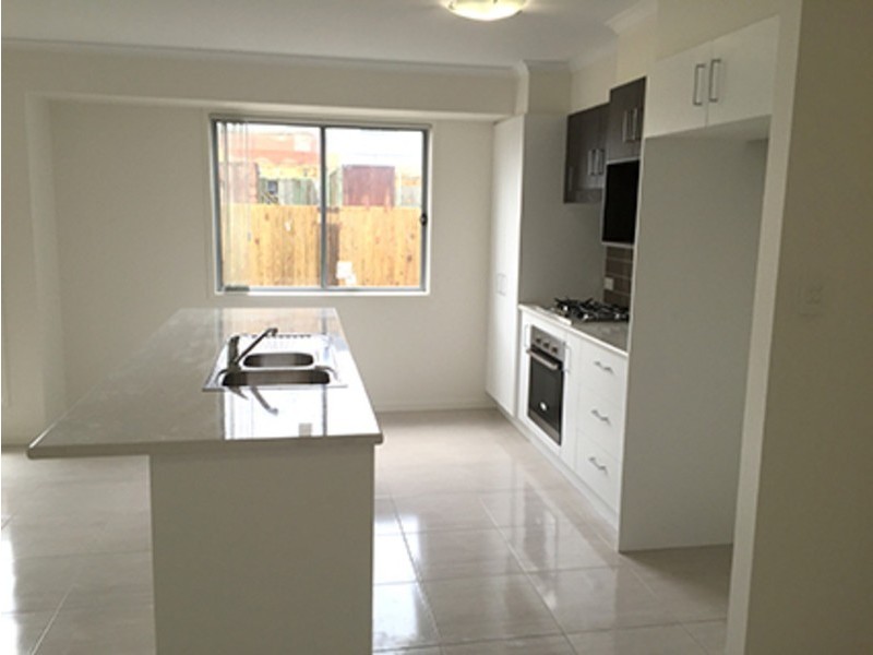 16 Panama Crescent, Mountain Creek QLD 4557