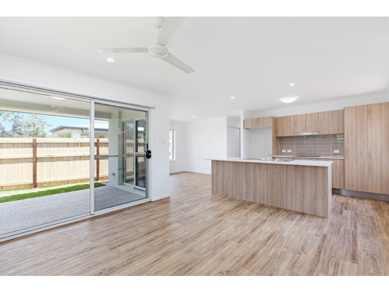 1 & 2/10 Karibu Street, Buderim QLD 4556